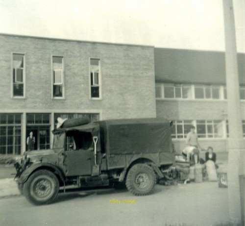 Photo 6x4 war office truck - photo, 2